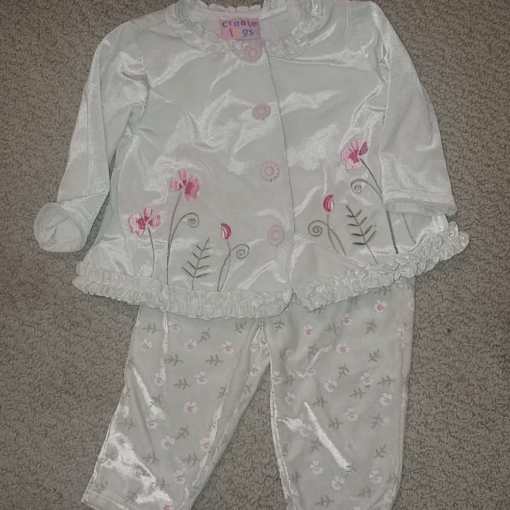 Infant Girls 2 Pc Velvet Outfit